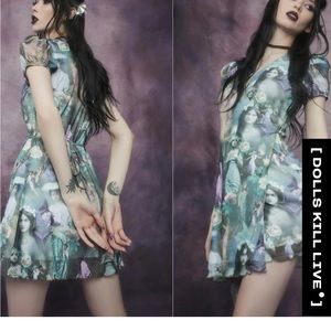DOLLSKILL WIDOW "INK AND FEATHER PORTRAIT PRINT" WRAP DRESS